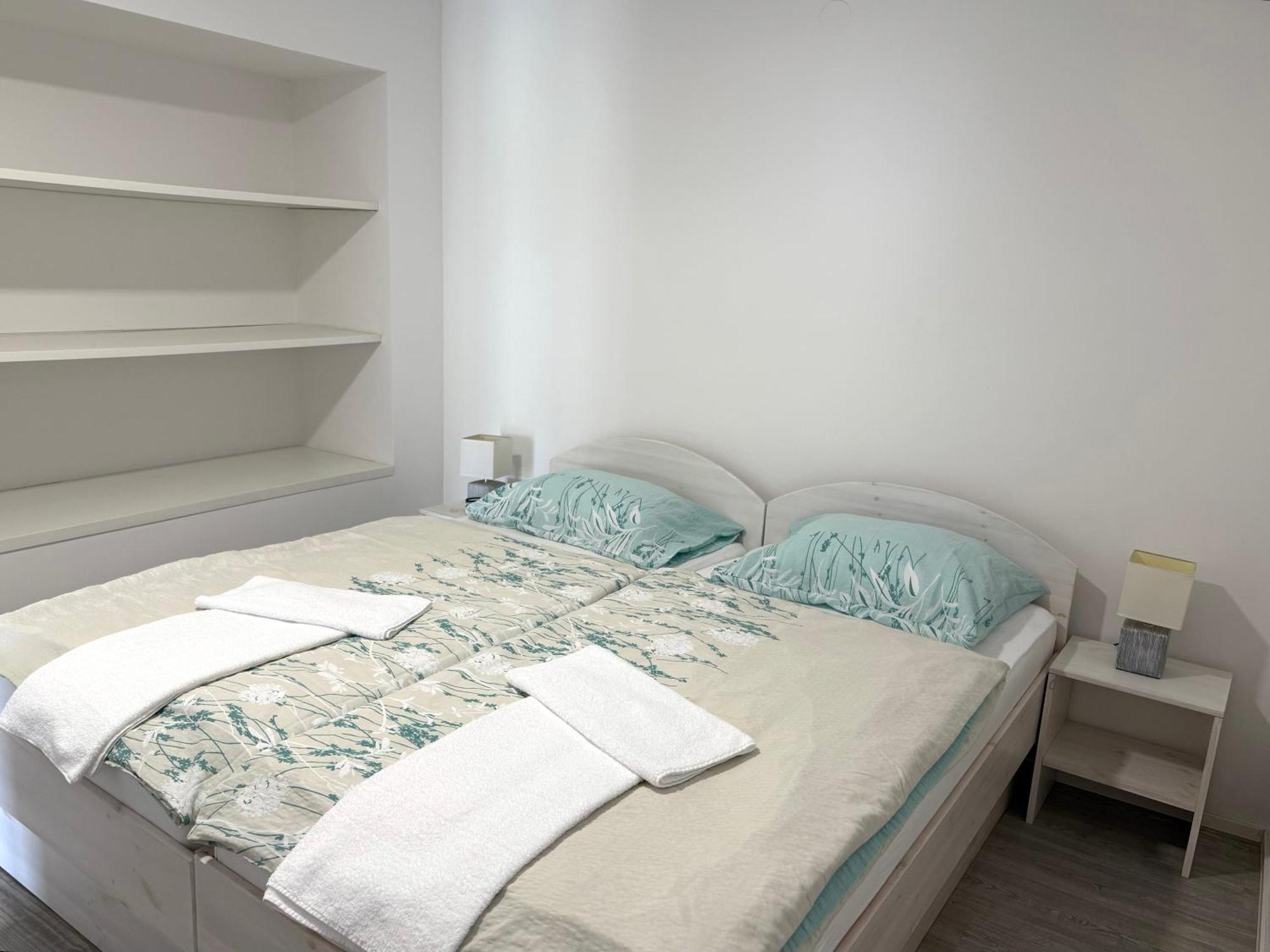 Guest House Kobal Spodnje Gorje ภายนอก รูปภาพ