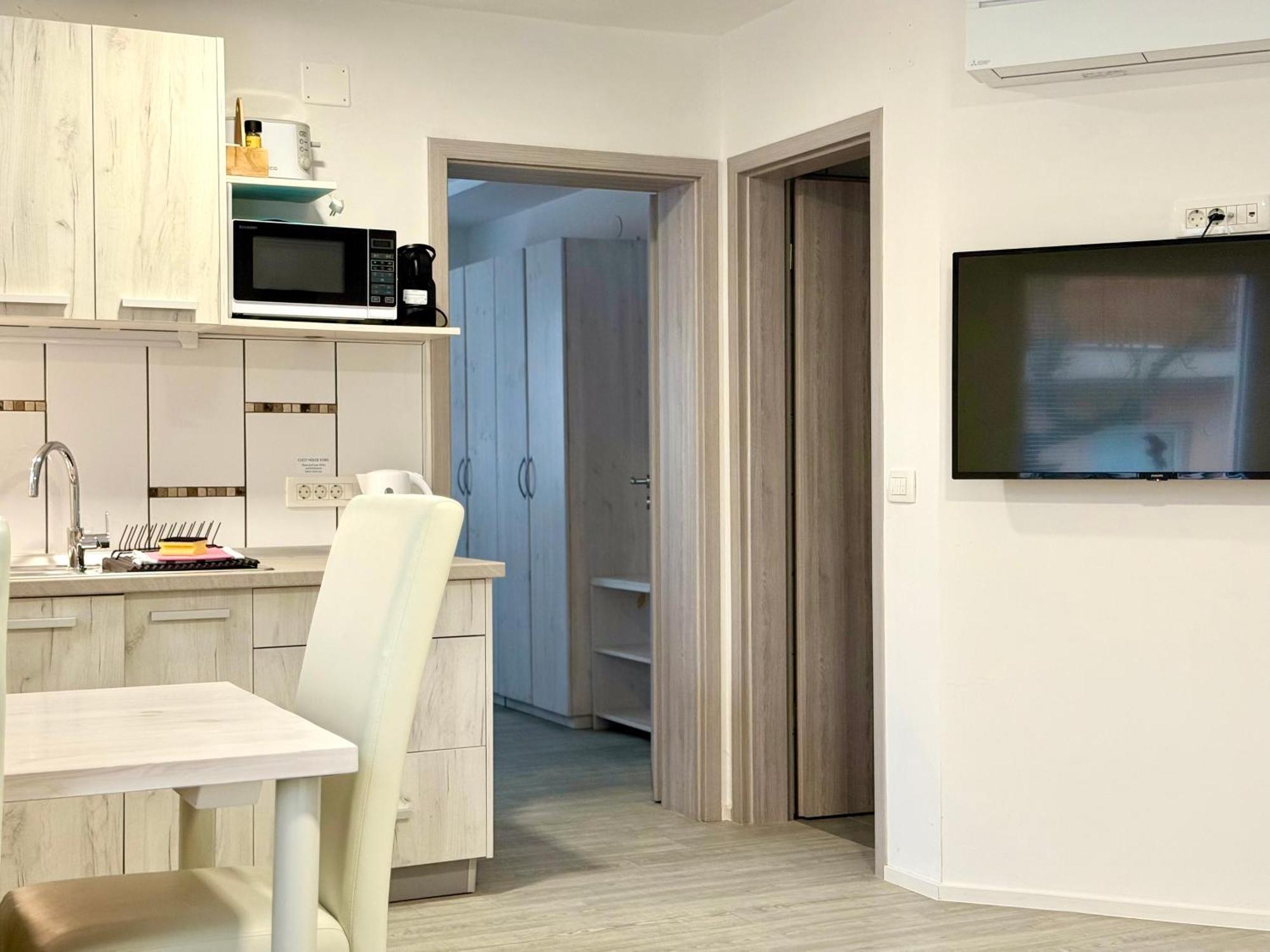 Guest House Kobal Spodnje Gorje ภายนอก รูปภาพ