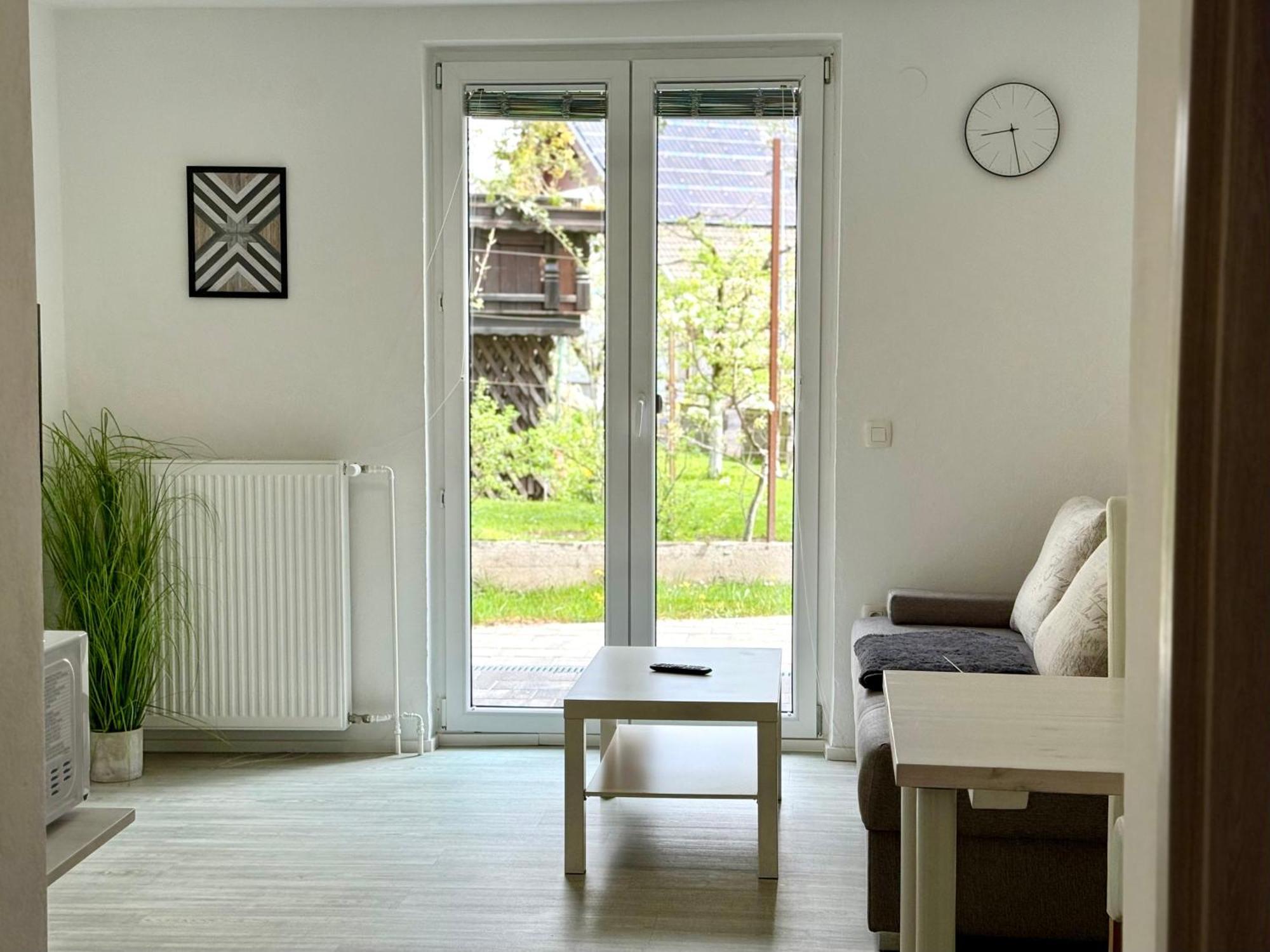 Guest House Kobal Spodnje Gorje ภายนอก รูปภาพ