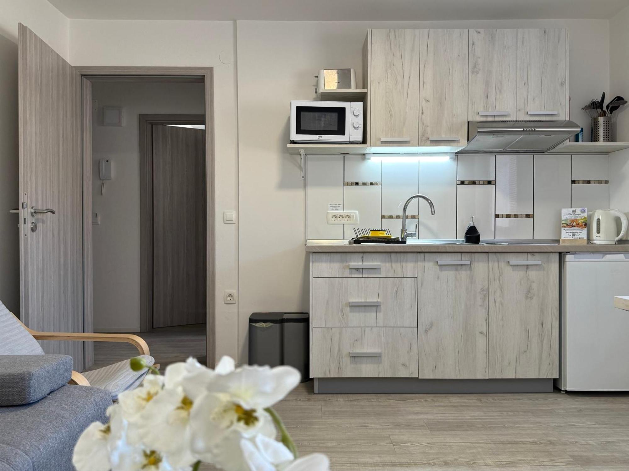 Guest House Kobal Spodnje Gorje ภายนอก รูปภาพ